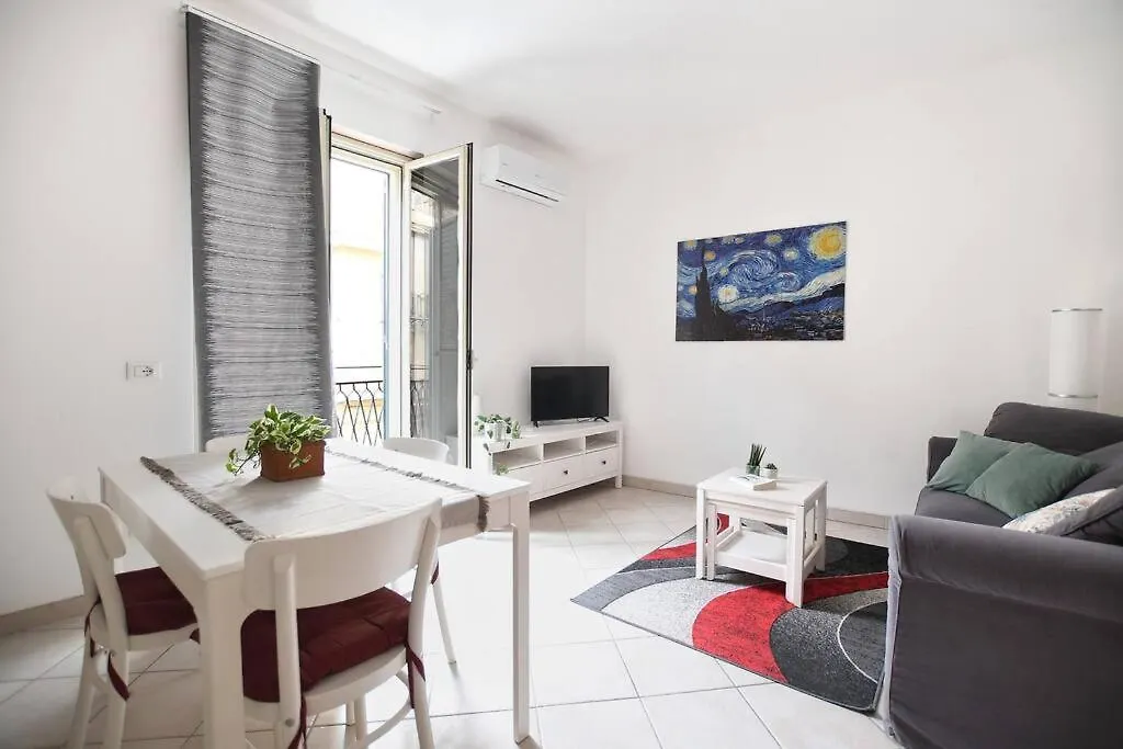 Iflat Downtown House Apartment Palermo 0*,